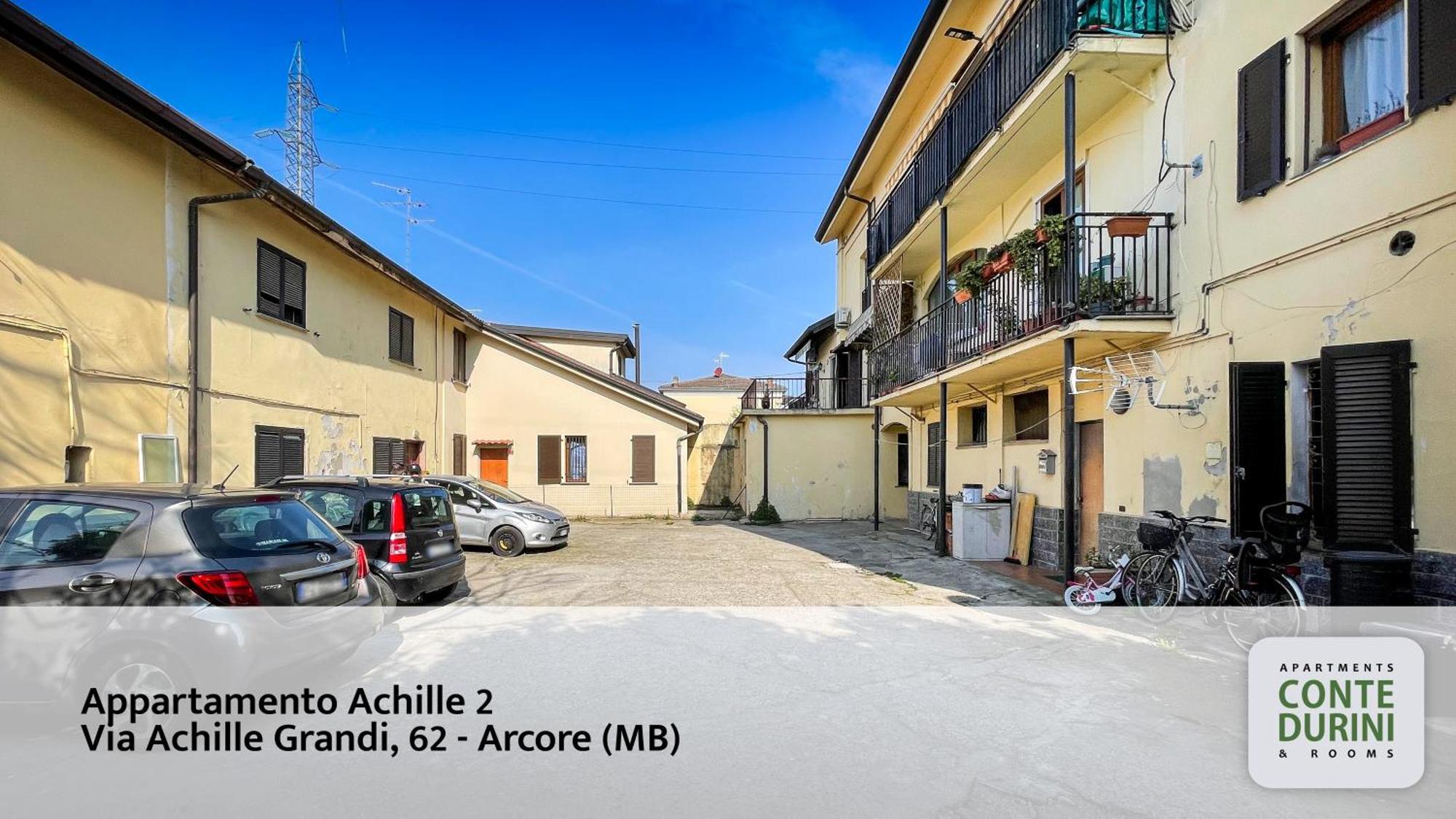 Conte Durini Apartments & Rooms Arcore Eksteriør bilde